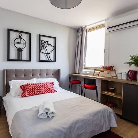 텔아비브 Perfectly Located Studio, Seaview, 2 Min To Sea! #6 아파트 외부 사진
